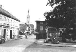 Der Hochaltar der Stadtpfarrkirche