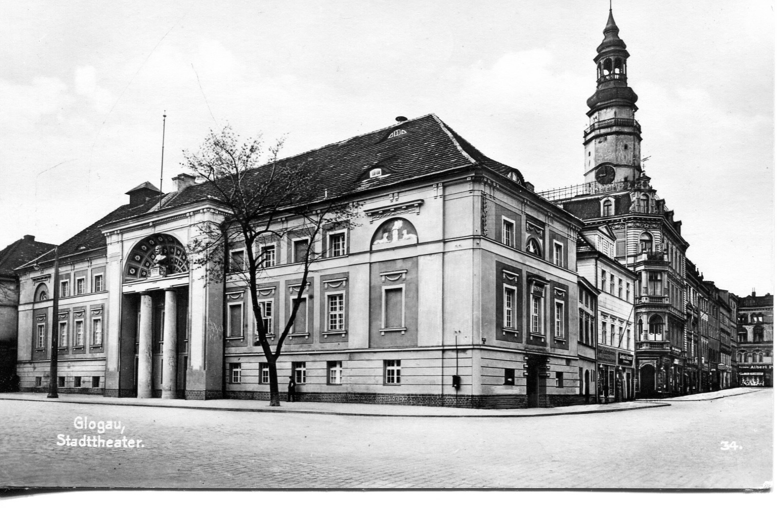 Stadttheater ohne Treppe